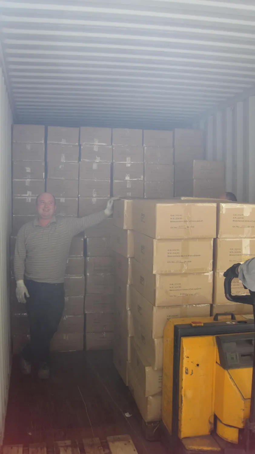 n.s.k. - Weinlogistik-Container